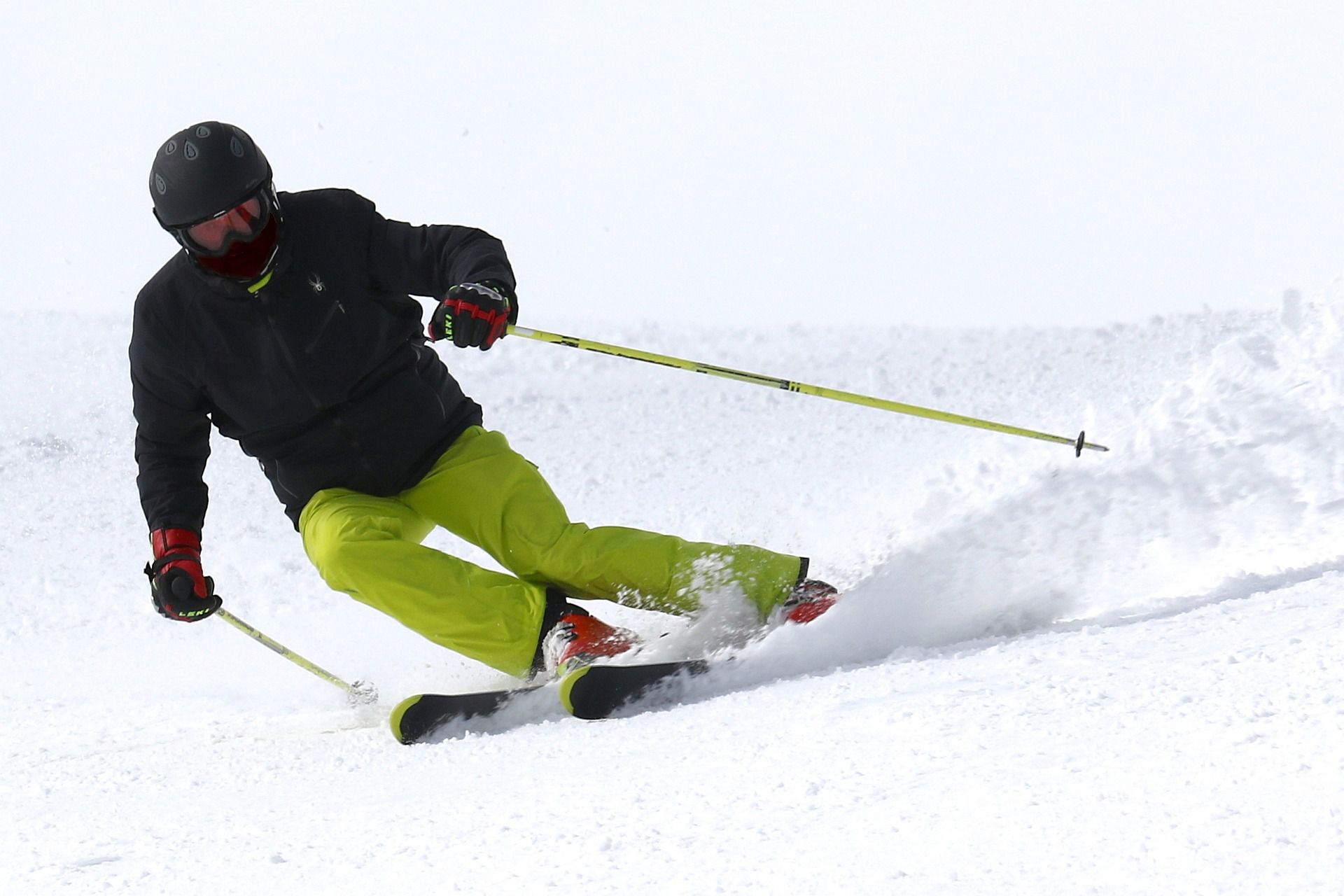 雪山のアフターライフ：スキー・スノボ界の隠れた魅力に迫る